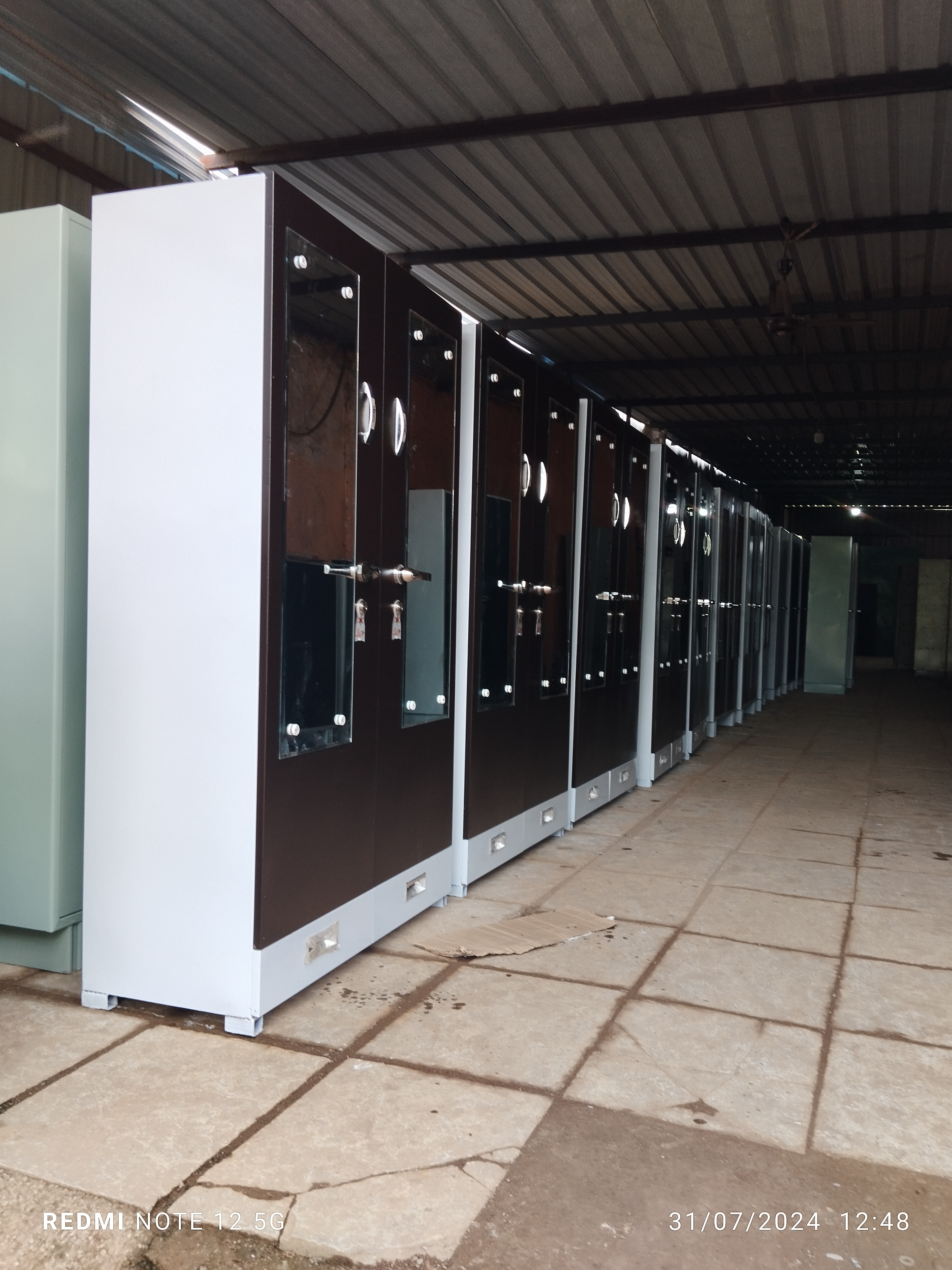 Steel wardrobe wholesale Maharashtra